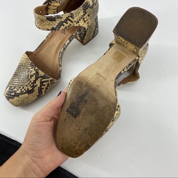 Free people snakeskin closed toe block heels - Picture 5 of 6